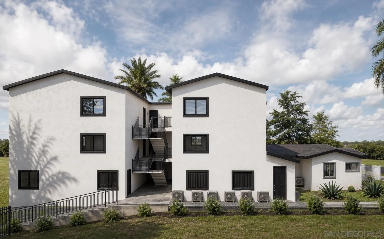 https://cdn.realtyfeed.com/cdn/127/260020373/0b10fa62873171b42aaf0b381c89924f.webp
