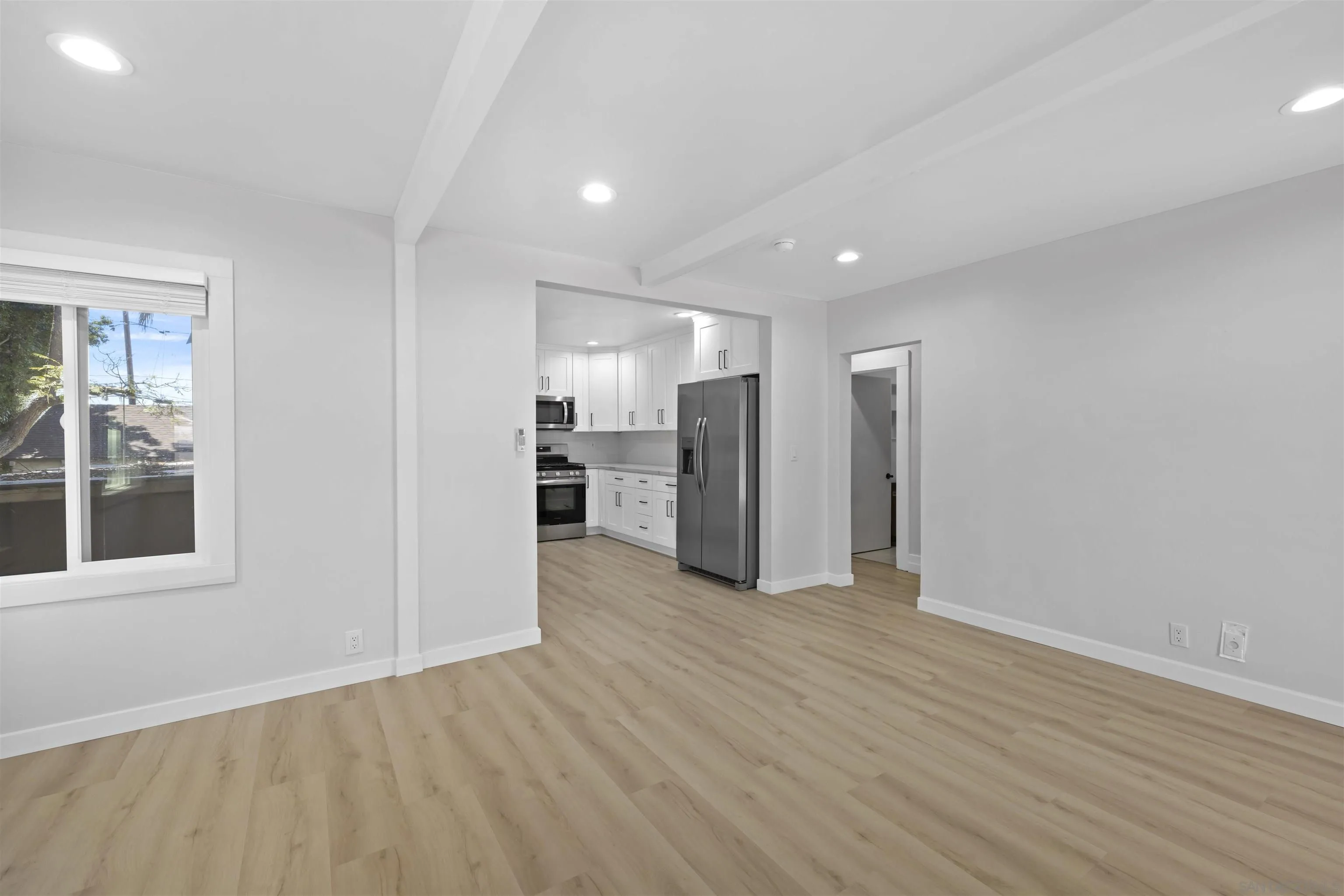 https://cdn.realtyfeed.com/cdn/127/260020373/54f26c4de014d04e0dd6a2c6d957f3a6.webp