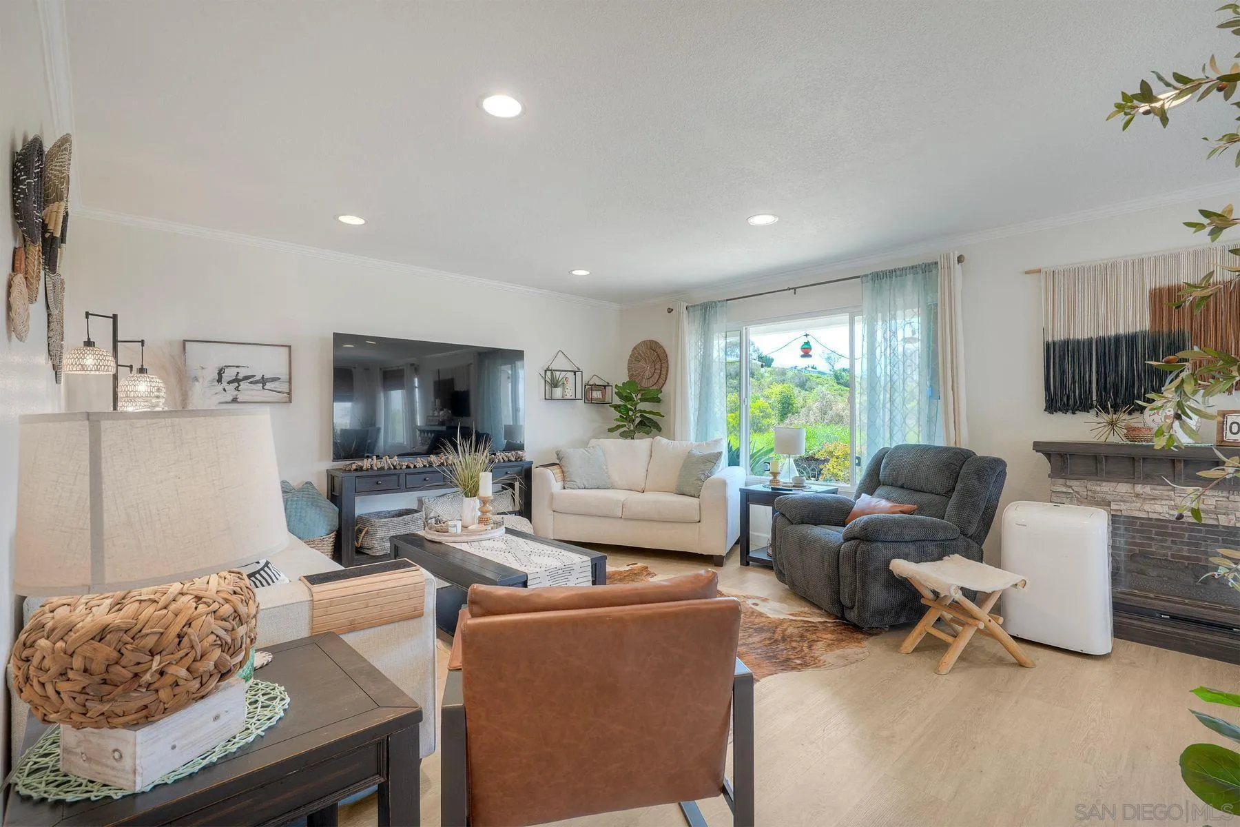 Photo #12: 260020374 Listing: Photo #12