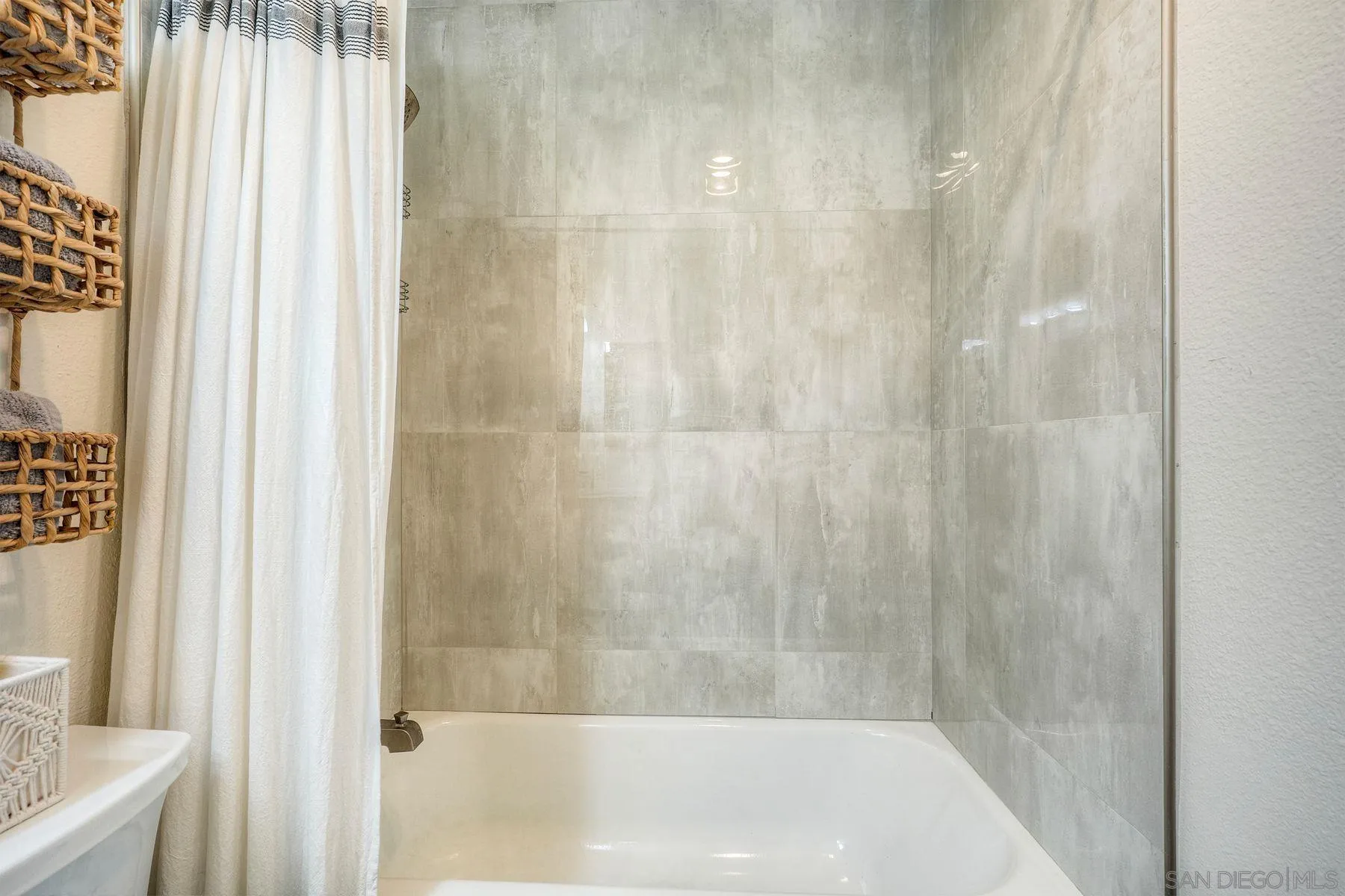 Photo #35: 260020374 Listing: Photo #35