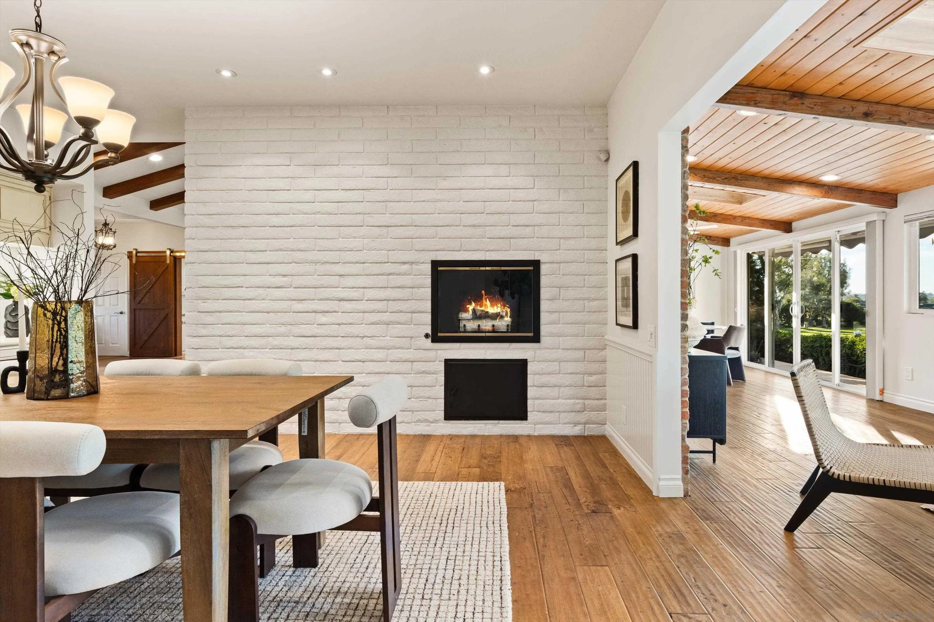 https://cdn.realtyfeed.com/cdn/127/260020377/9bf278bbb279e330dfd453cf1b1bf73b.webp
