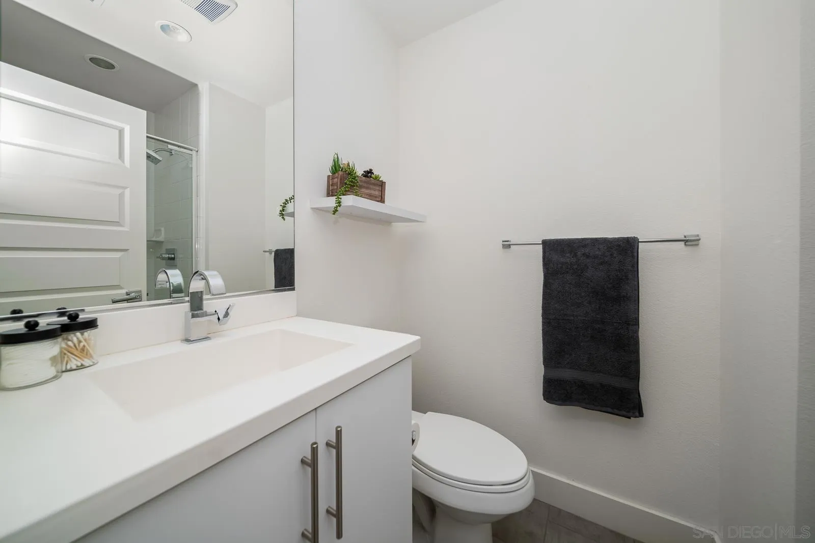 Photo #37: 260020382 Listing: Photo #37