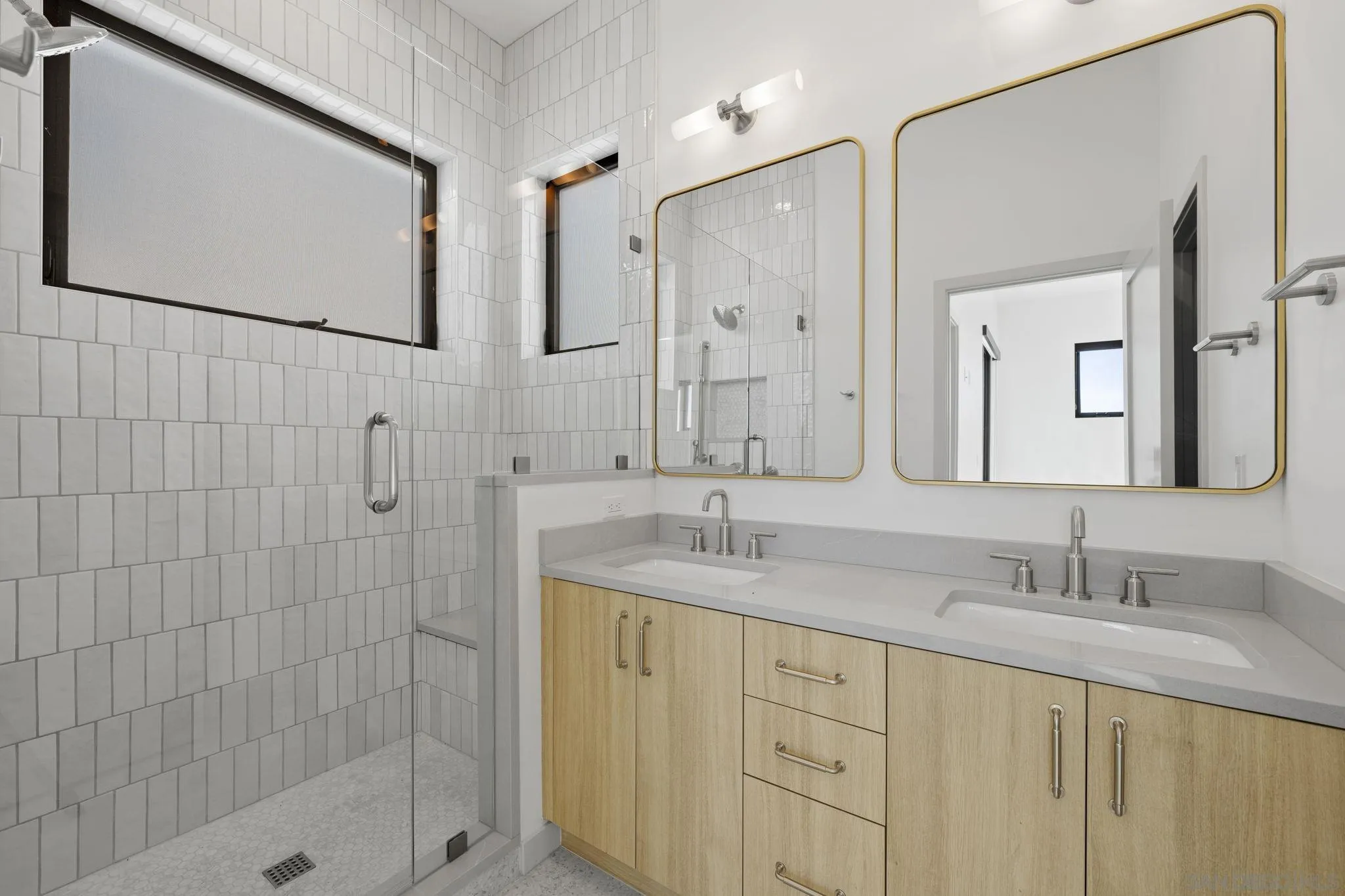 https://cdn.realtyfeed.com/cdn/127/260020383/baaa774ea1283b20e967220c1dc817b6.webp