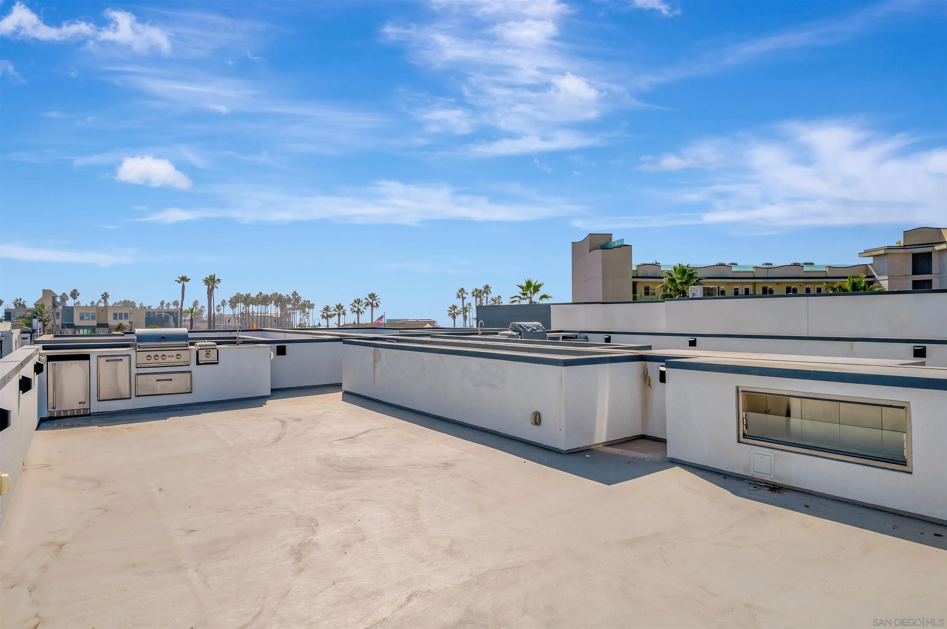 https://cdn.realtyfeed.com/cdn/127/260020383/fd4fdcc1248a0f4c016ac2f70e66fdb1.webp
