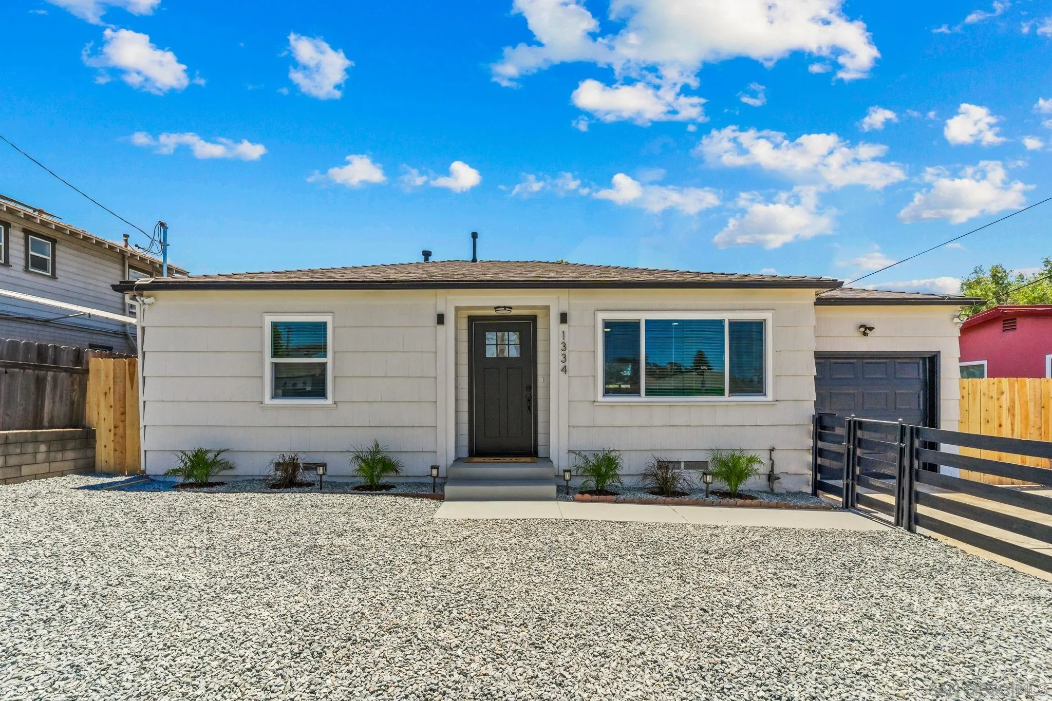 https://cdn.realtyfeed.com/cdn/127/260020385/52d72efe17e060e17df7484498b04719.webp