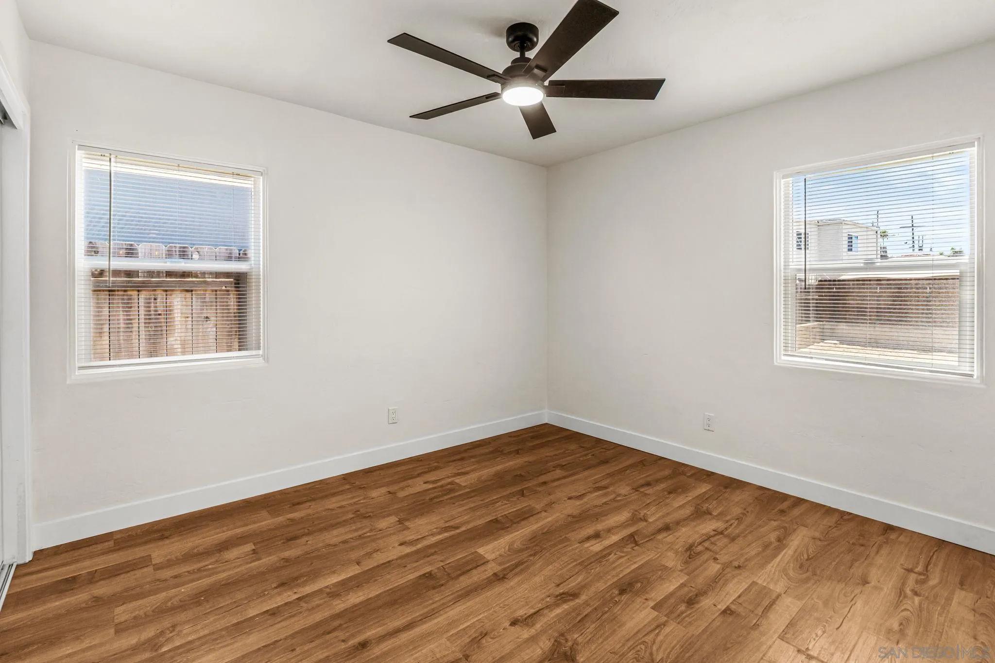 https://cdn.realtyfeed.com/cdn/127/260020385/86a61dbf190680a36dd192ac8a8e5637.webp