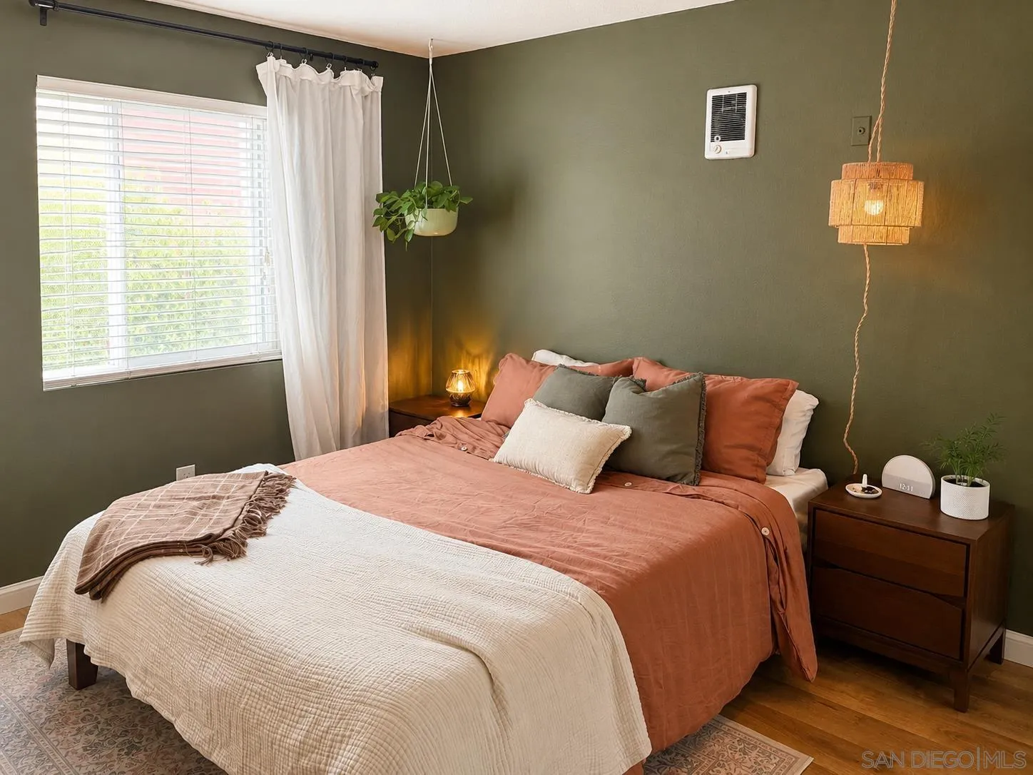Photo #11: 260020386 Listing: Photo #11