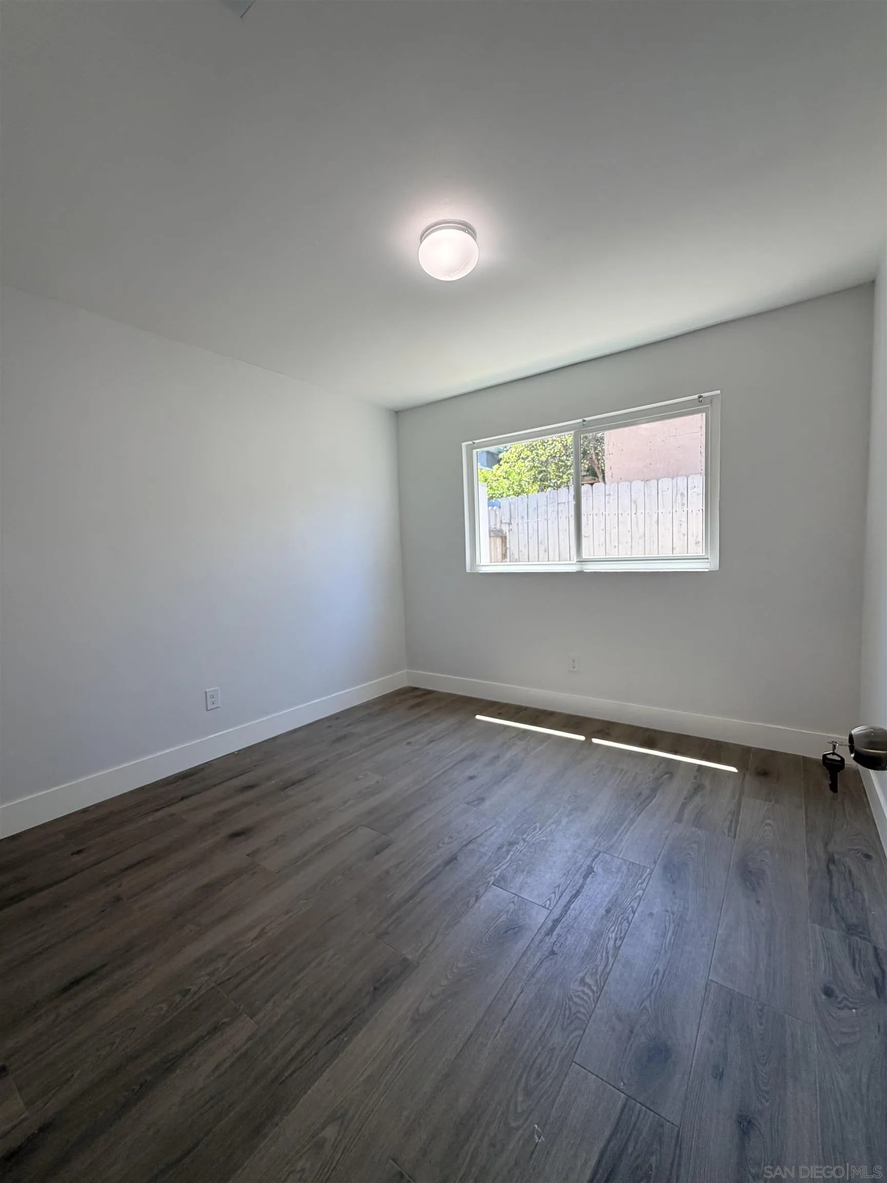 Photo #8: 260020387 Listing: Photo #8