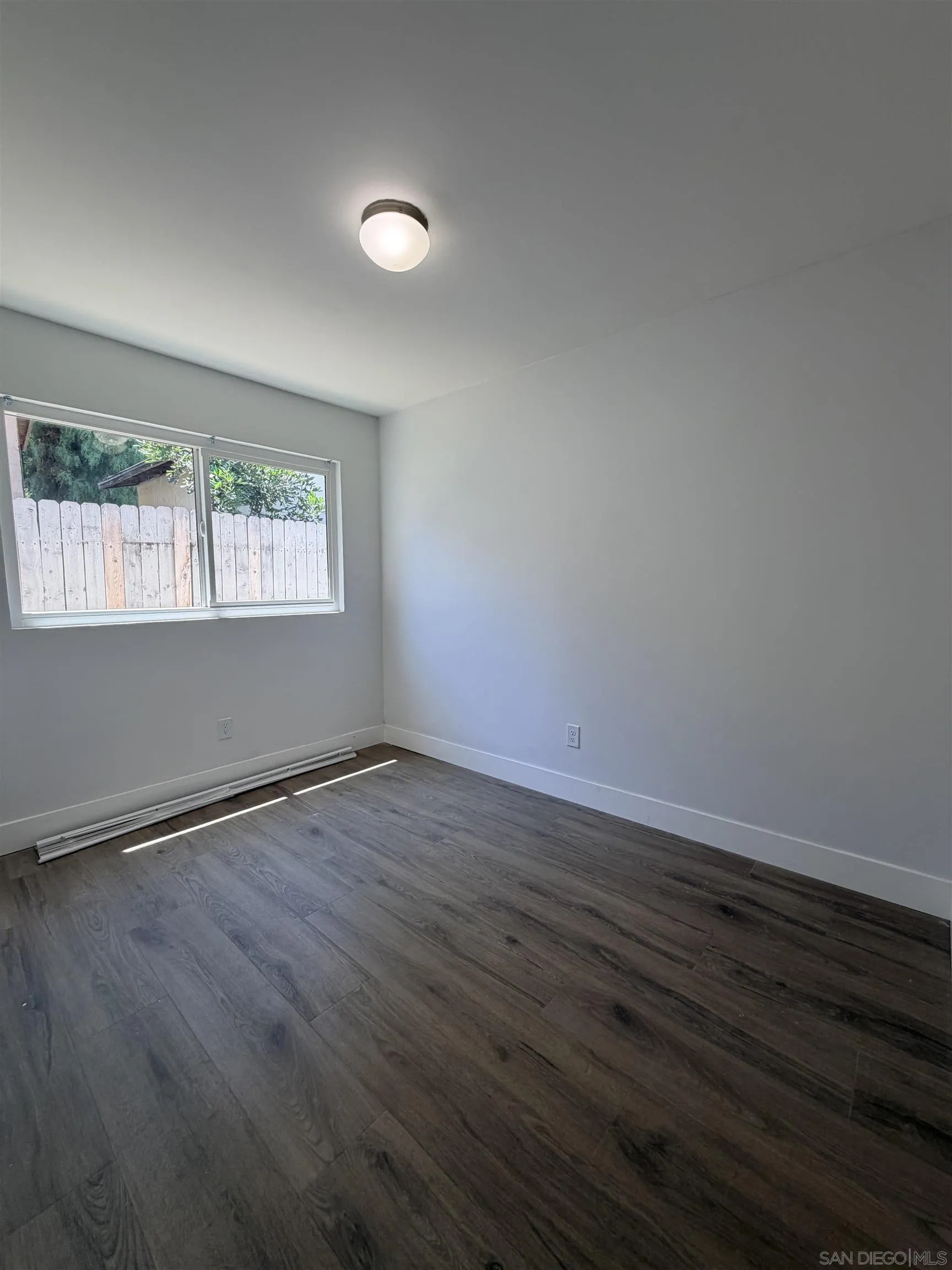 Photo #10: 260020387 Listing: Photo #10