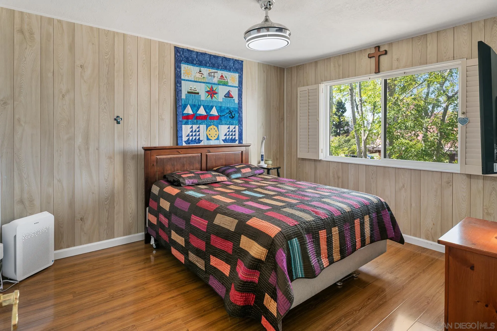 https://cdn.realtyfeed.com/cdn/127/260020391/8274ca1a86f9f5d2592fea9d160f4ddb.webp