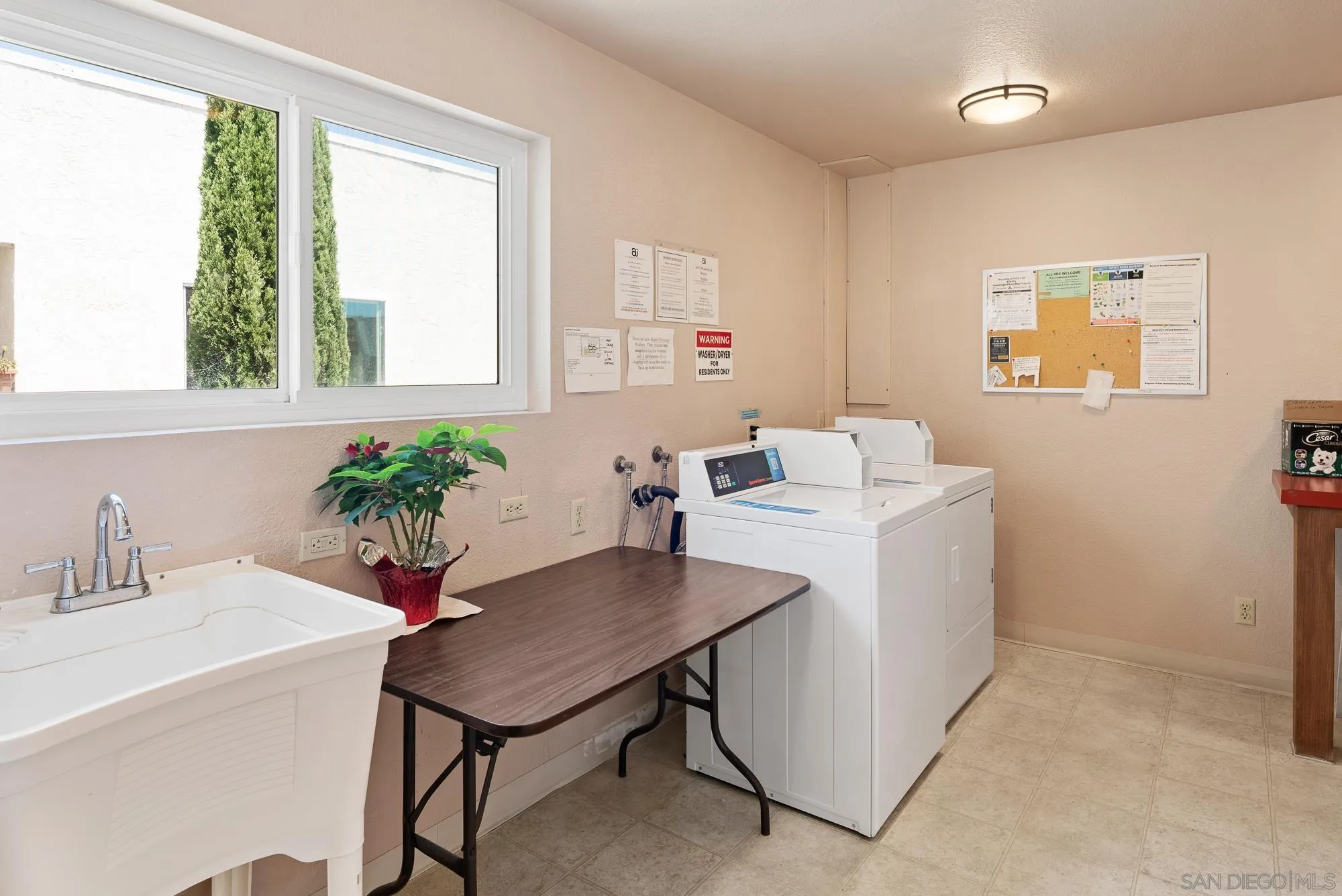 https://cdn.realtyfeed.com/cdn/127/260020391/ccc8bc27665a5a226f8449db54ba5217.webp
