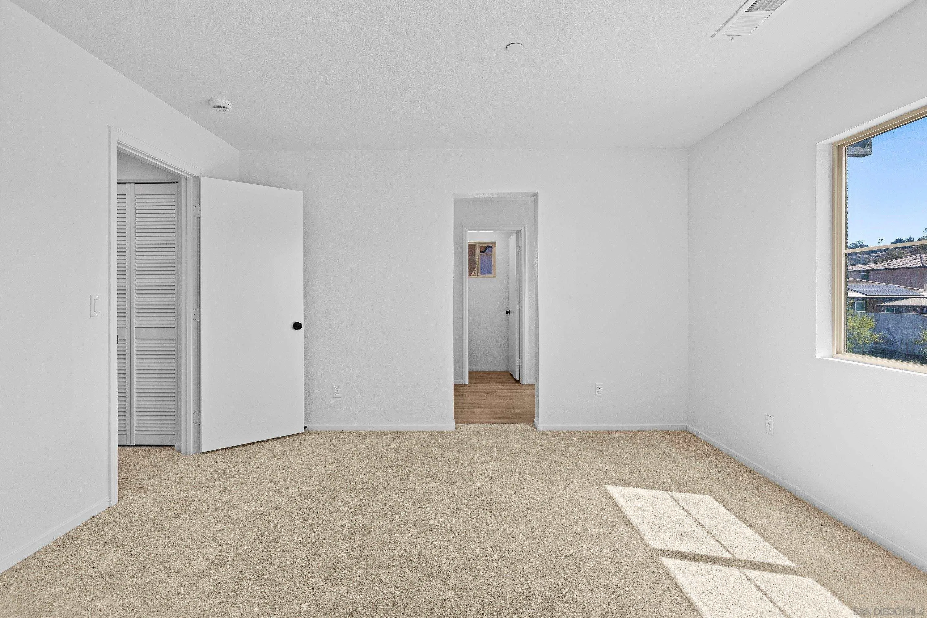 https://cdn.realtyfeed.com/cdn/127/260020392/9f2f509b5da6359c742273e507496a00.webp
