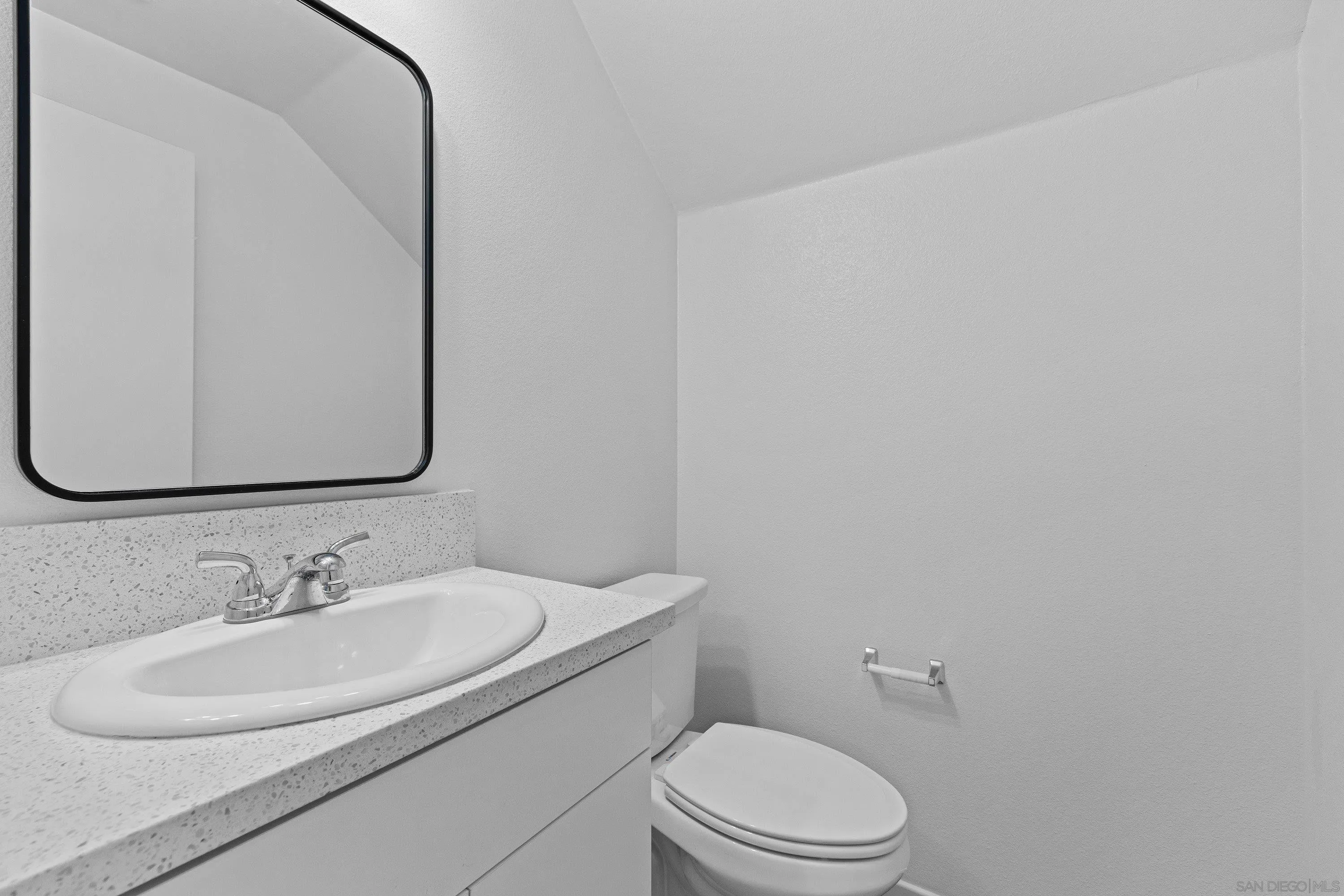 https://cdn.realtyfeed.com/cdn/127/260020392/f853e810c9b46aa2dff1483b262c6ec8.webp