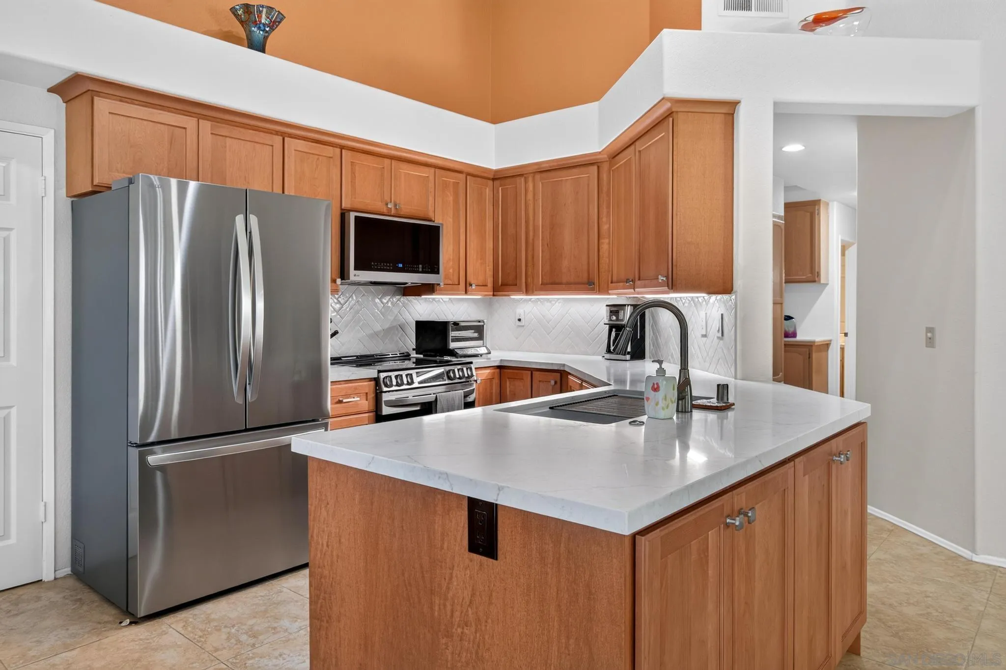 https://cdn.realtyfeed.com/cdn/127/260020399/fedbe76d550b2ade4630e111f019663d.webp
