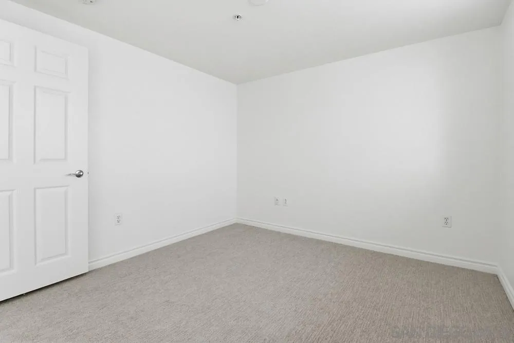 Photo #38: 260020401 Listing: Photo #38