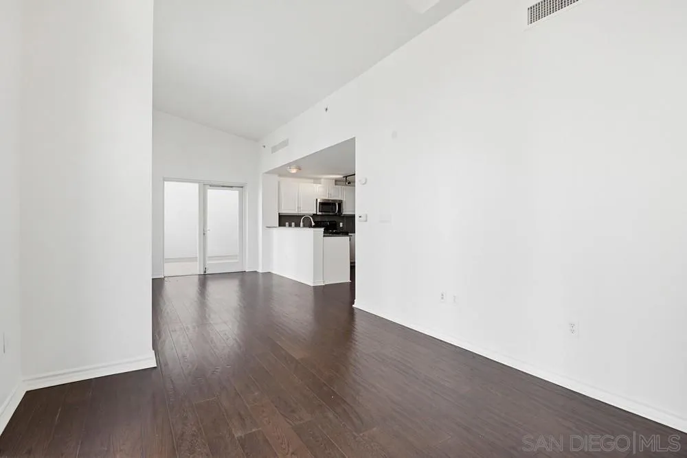 Photo #29: 260020401 Listing: Photo #29