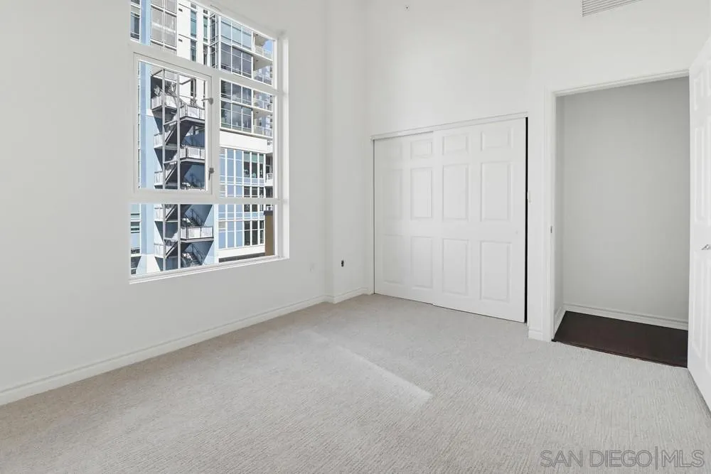 Photo #42: 260020401 Listing: Photo #42