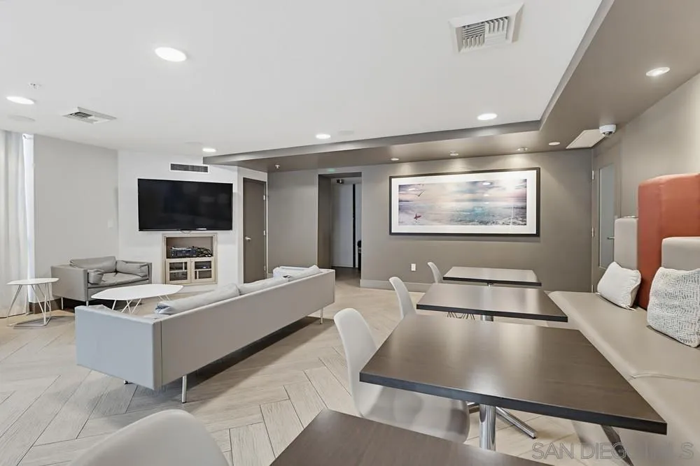 Photo #13: 260020401 Listing: Photo #13