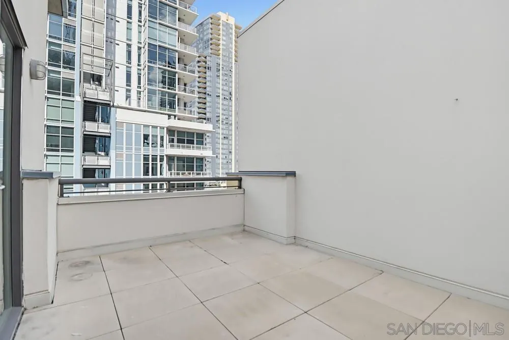 Photo #48: 260020401 Listing: Photo #48