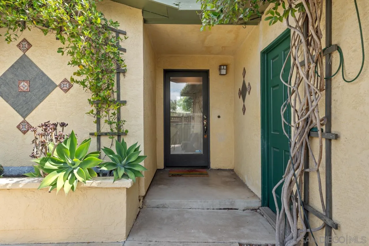 https://cdn.realtyfeed.com/cdn/127/260020402/3187637d9b172bcf01d2935f656a0f63.webp