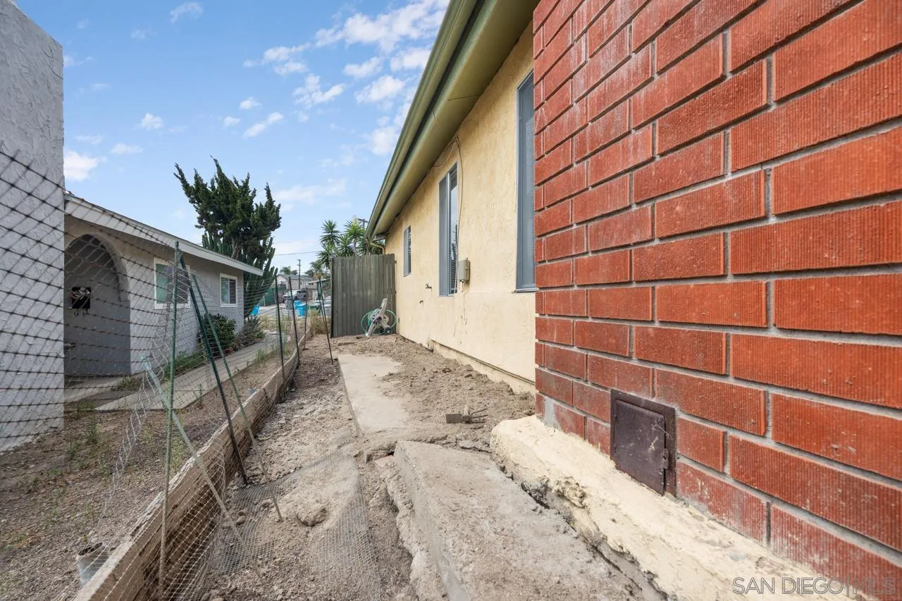 https://cdn.realtyfeed.com/cdn/127/260020402/3a92bb48eaed5e11a5ce781fd5d47efe.webp