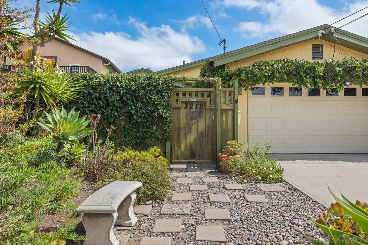 https://cdn.realtyfeed.com/cdn/127/260020402/95711b79b0283bad01fb7b4c75d595b9.webp