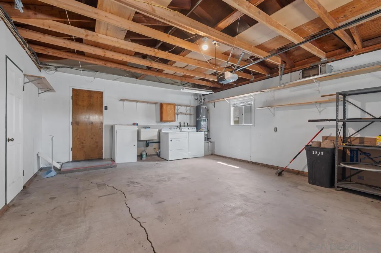 https://cdn.realtyfeed.com/cdn/127/260020402/9e34f2a953e4717165ba589aa2dc61f0.webp