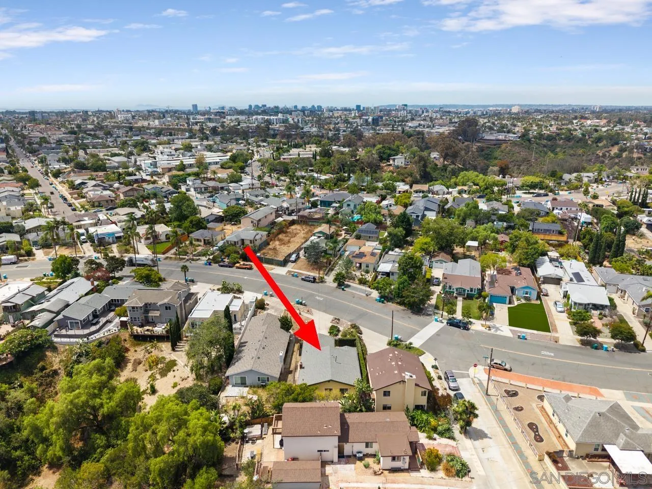 https://cdn.realtyfeed.com/cdn/127/260020402/f02da6362aa3f9223ecd69b086dd2633.webp
