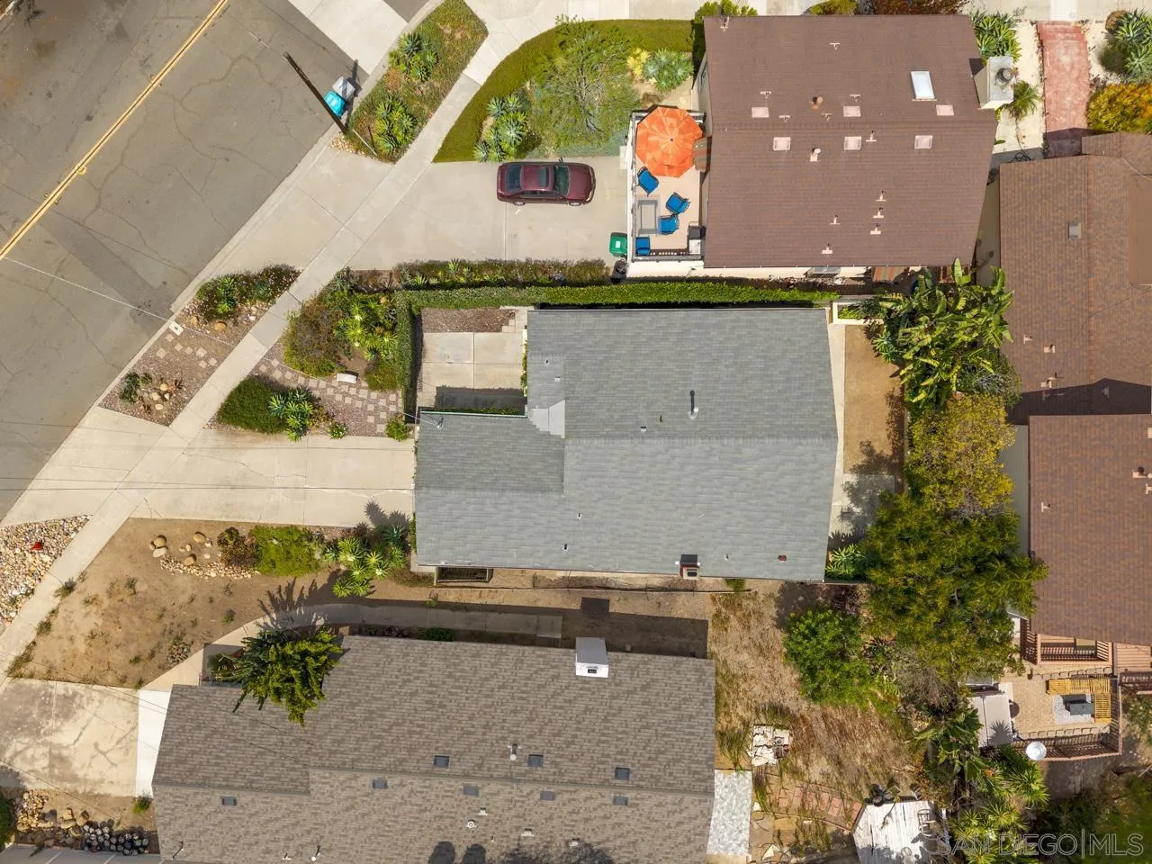 https://cdn.realtyfeed.com/cdn/127/260020402/f3924ec067f243e5992760a0869a3801.webp