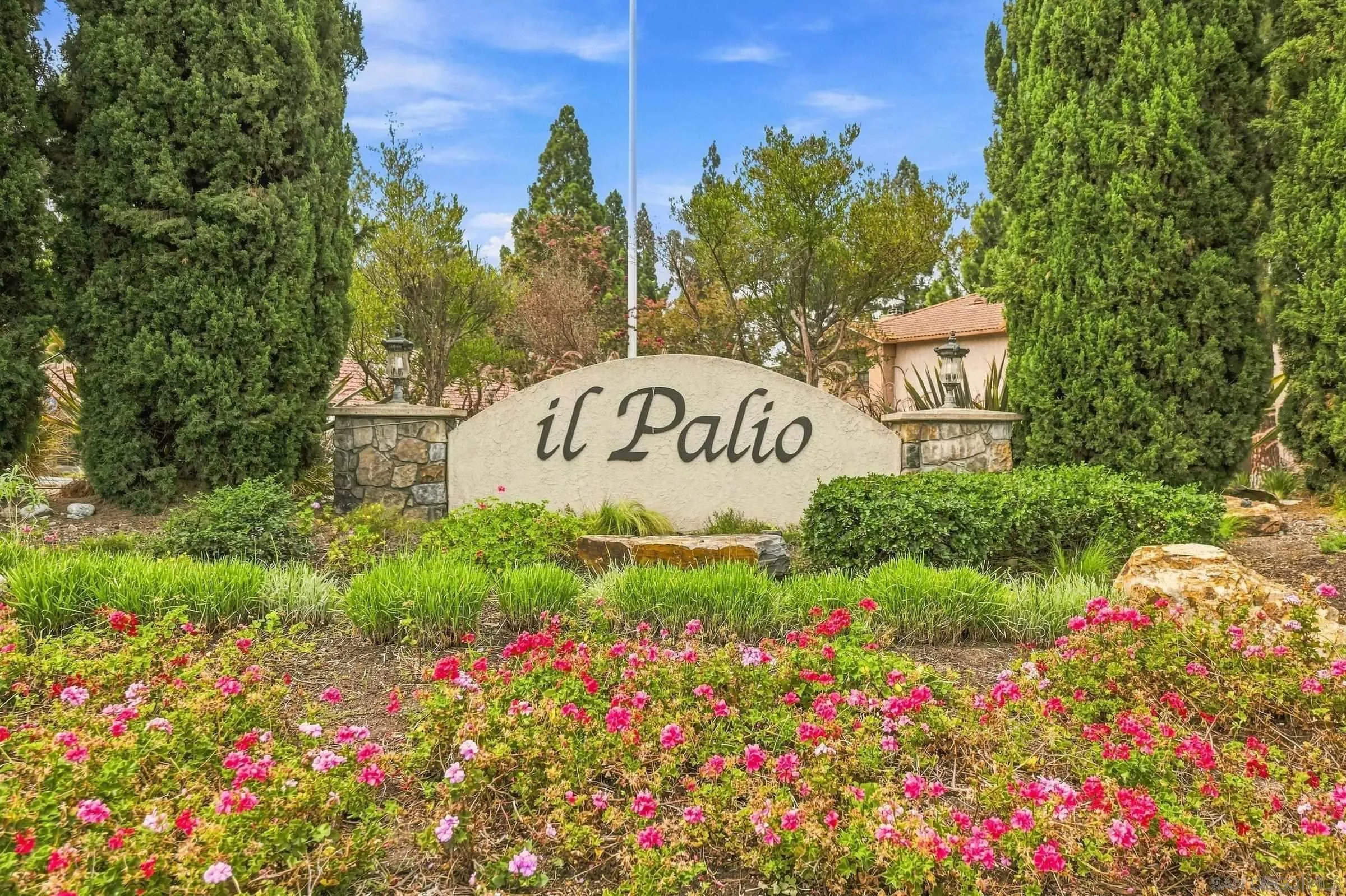 https://cdn.realtyfeed.com/cdn/127/260020404/a3f27b0091b72170e6e54bc3a9f0064a.webp