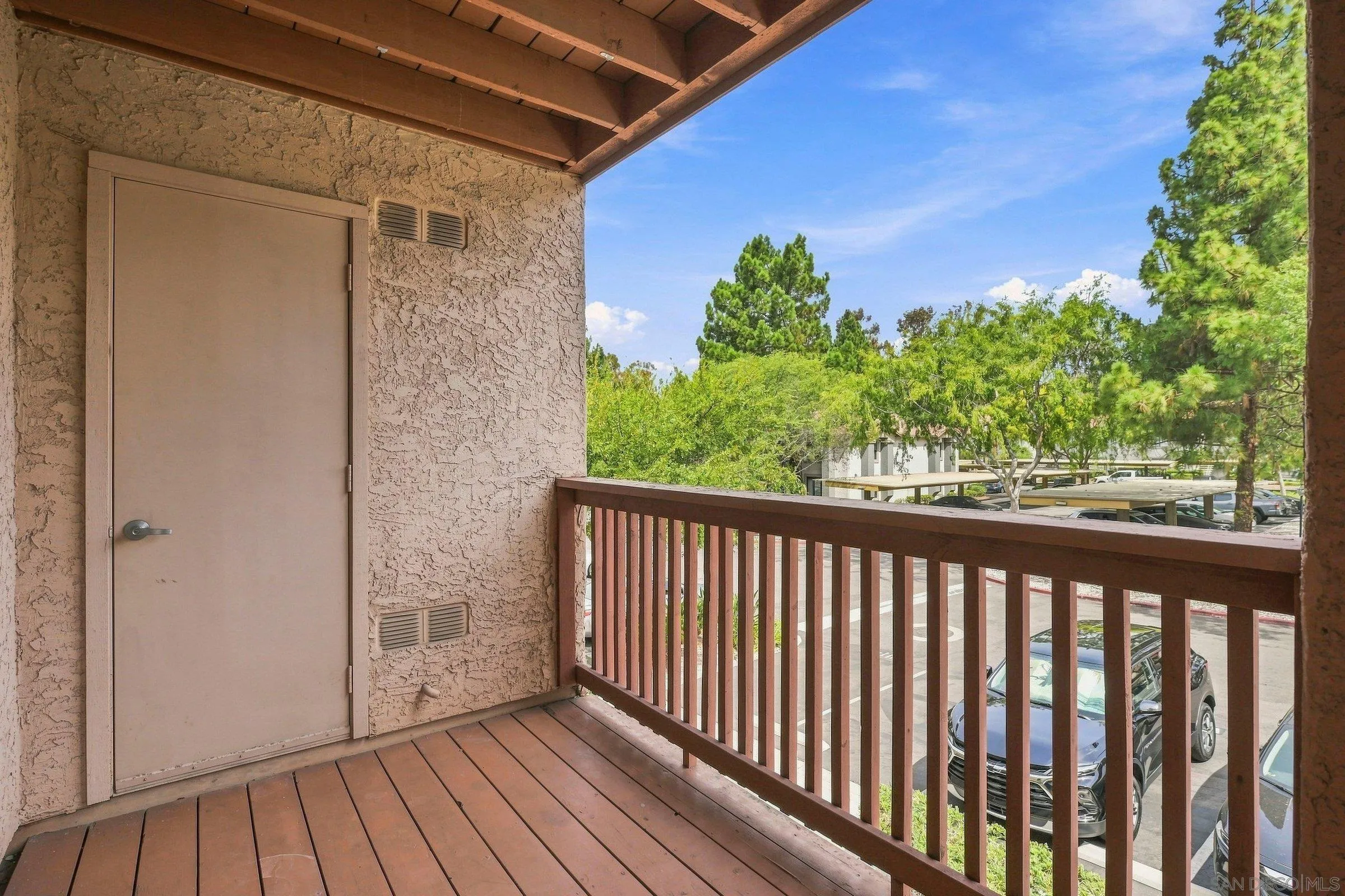 https://cdn.realtyfeed.com/cdn/127/260020404/d7801e9791bd3db12155aa5b81b7854e.webp