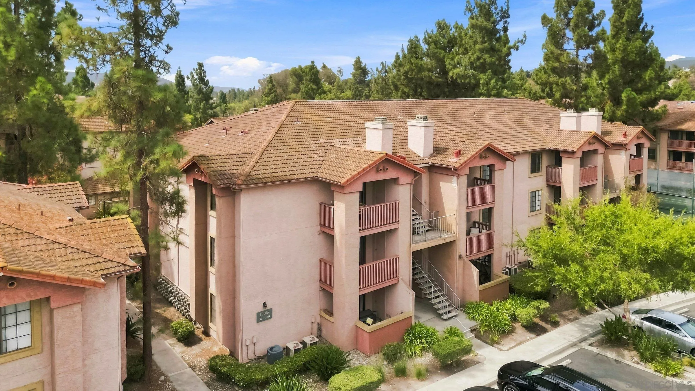 https://cdn.realtyfeed.com/cdn/127/260020404/e9e08fa9780fd44828b7ca7e03129967.webp