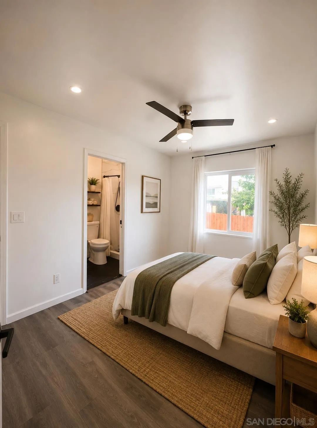 https://cdn.realtyfeed.com/cdn/127/260020405/40329a14efca9dc30c620cde087d1513.webp