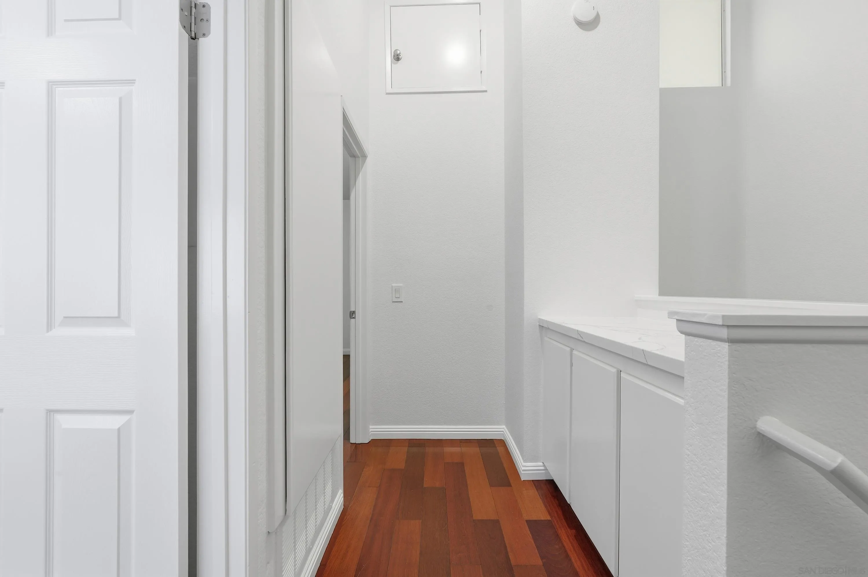 https://cdn.realtyfeed.com/cdn/127/260020406/34615016c879ef8c5b107c517994a470.webp