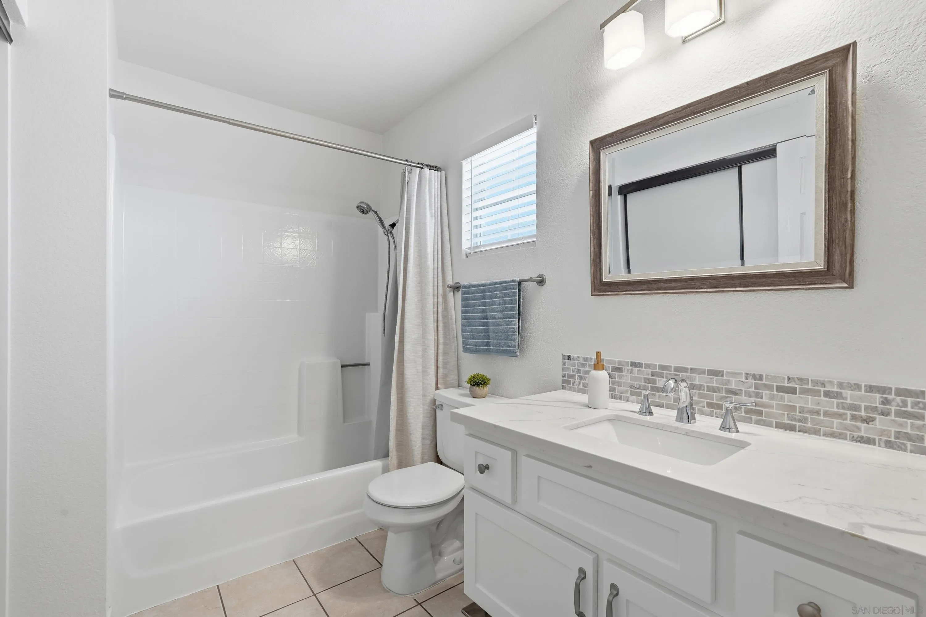 https://cdn.realtyfeed.com/cdn/127/260020406/6f15c7ee426f782061ed1bc93051d389.webp
