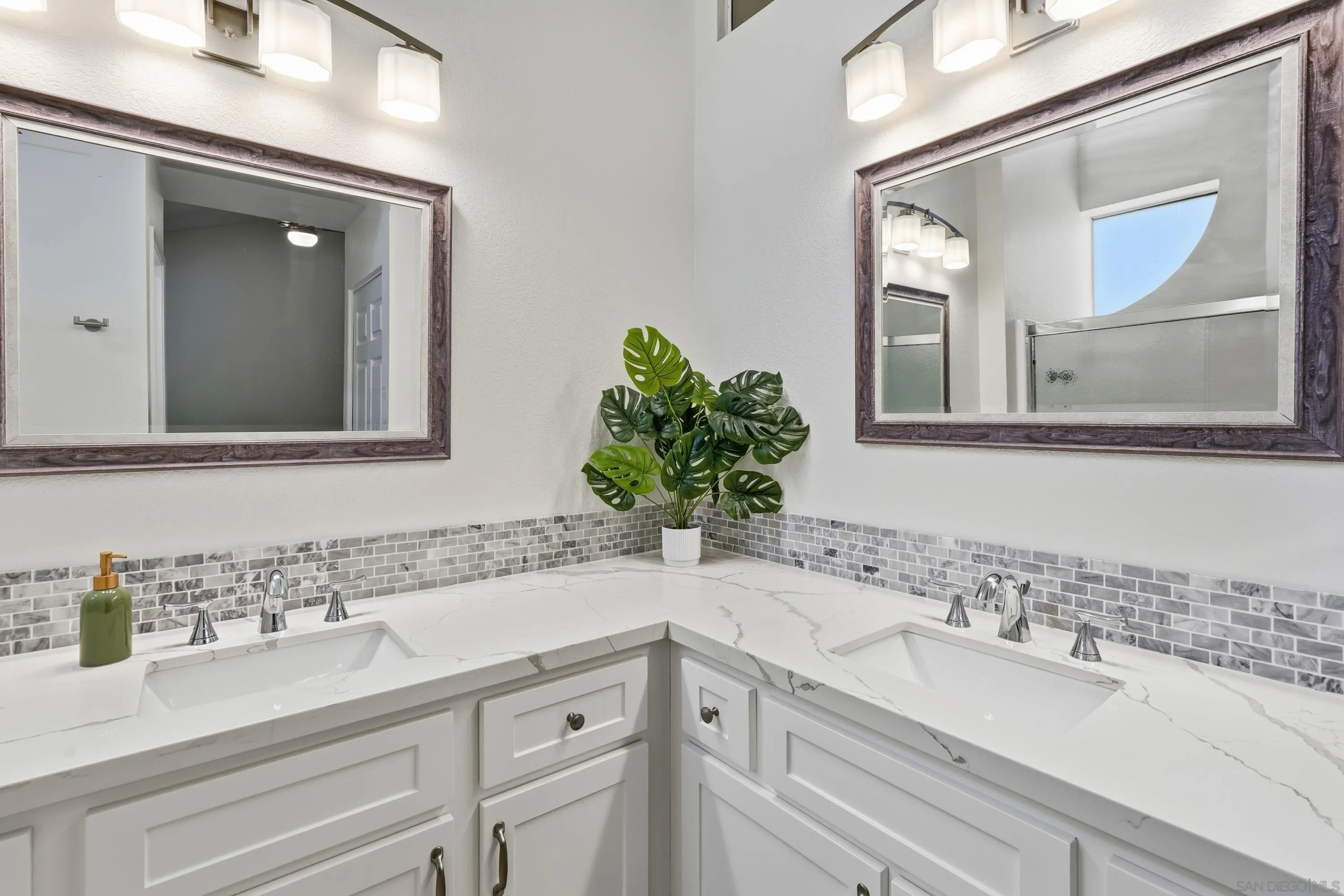https://cdn.realtyfeed.com/cdn/127/260020406/8c004bcda067dd99cdacb5904269e3cc.webp