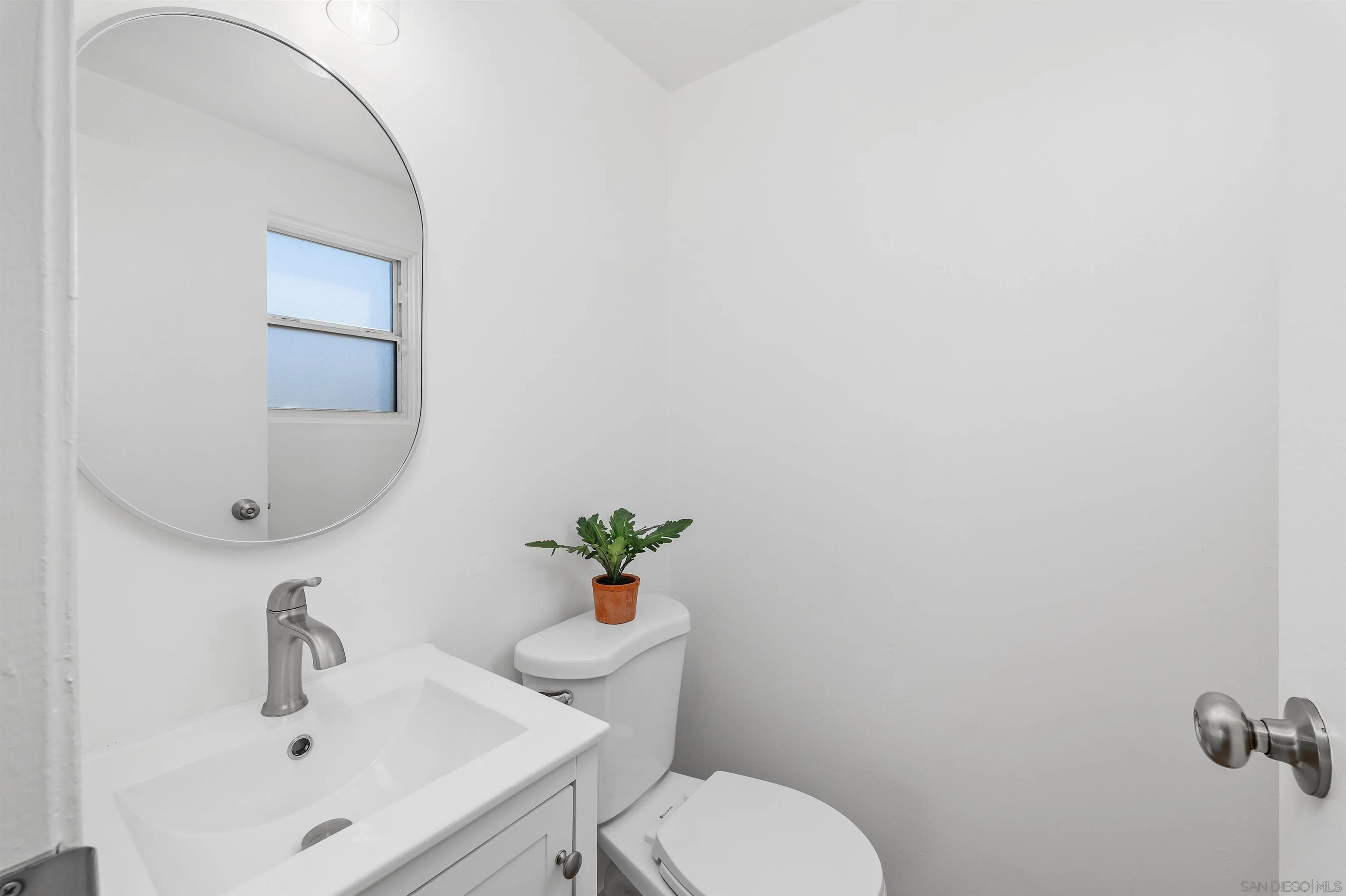 https://cdn.realtyfeed.com/cdn/127/260020408/180dcc5ff6611364902d33e802d504b9.webp