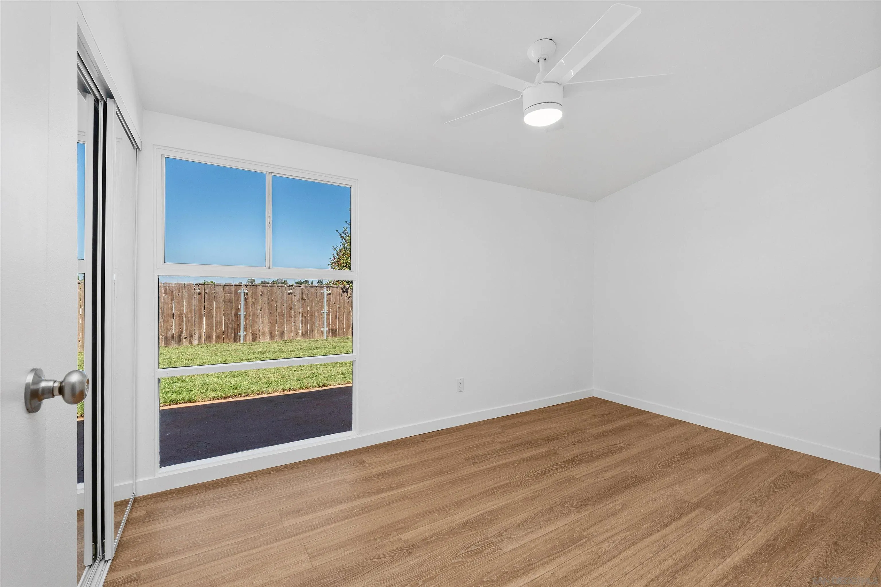 https://cdn.realtyfeed.com/cdn/127/260020408/a0a0b2e6364b524ac13e9fc4b6d1cca3.webp