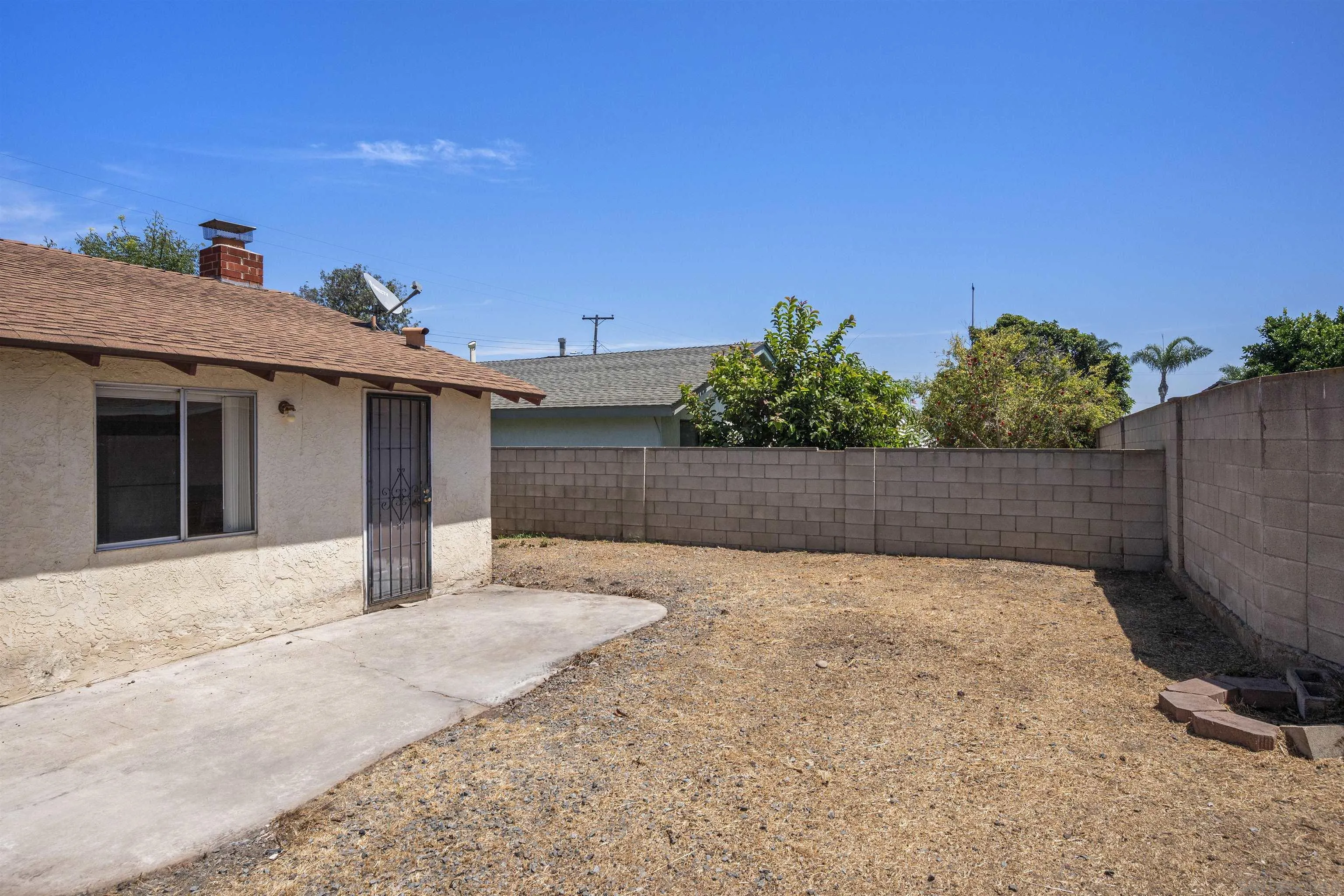 https://cdn.realtyfeed.com/cdn/127/260020411/74108b78321c1e42d9bf69d0c3213e71.webp