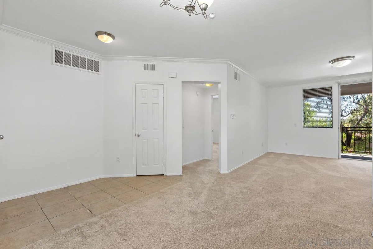Photo #6: 260020413 Listing: Photo #6