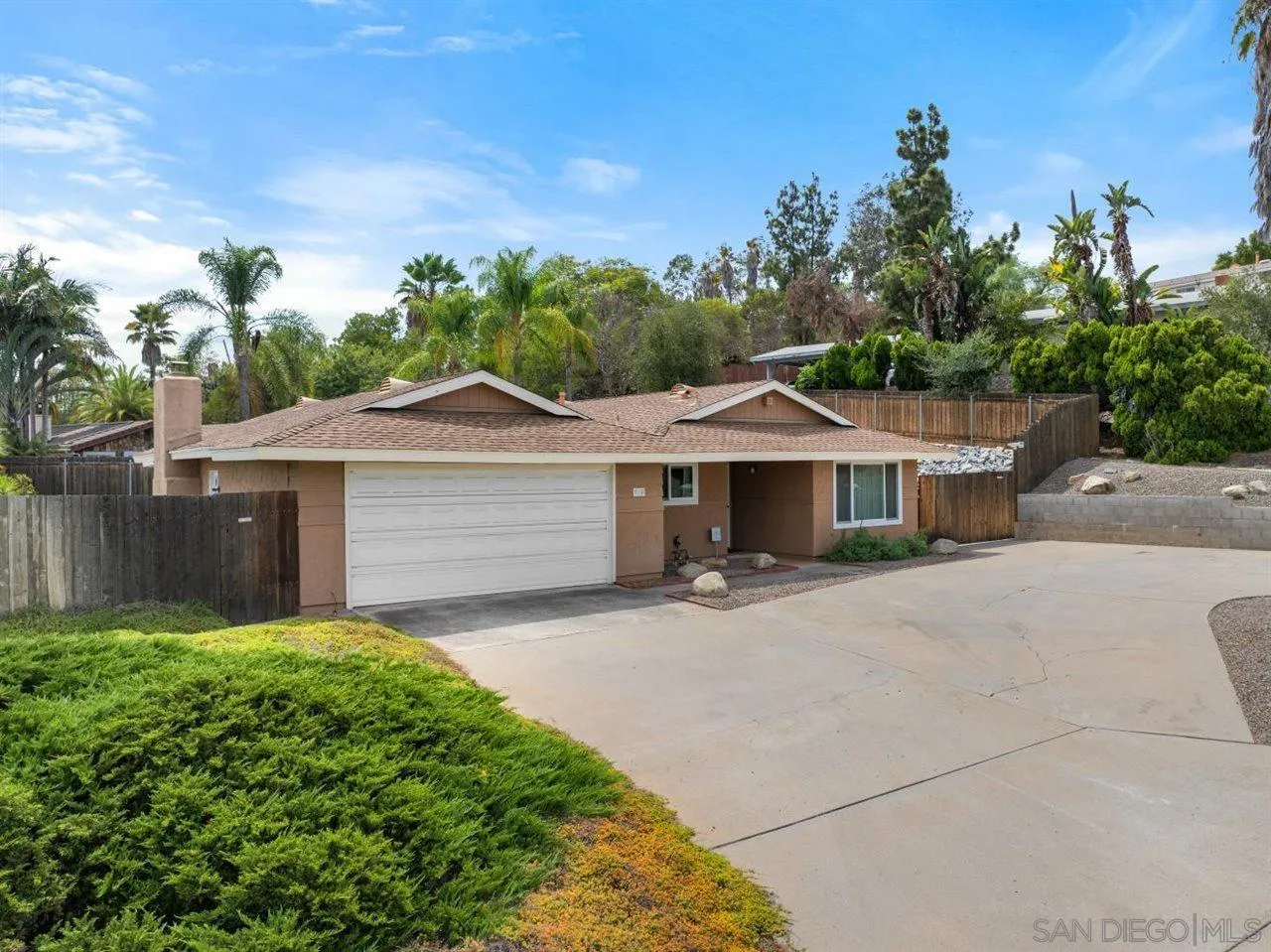 715 S Upas, Escondido, CA 92025 - Photo 2 of 50, Escondido, CA