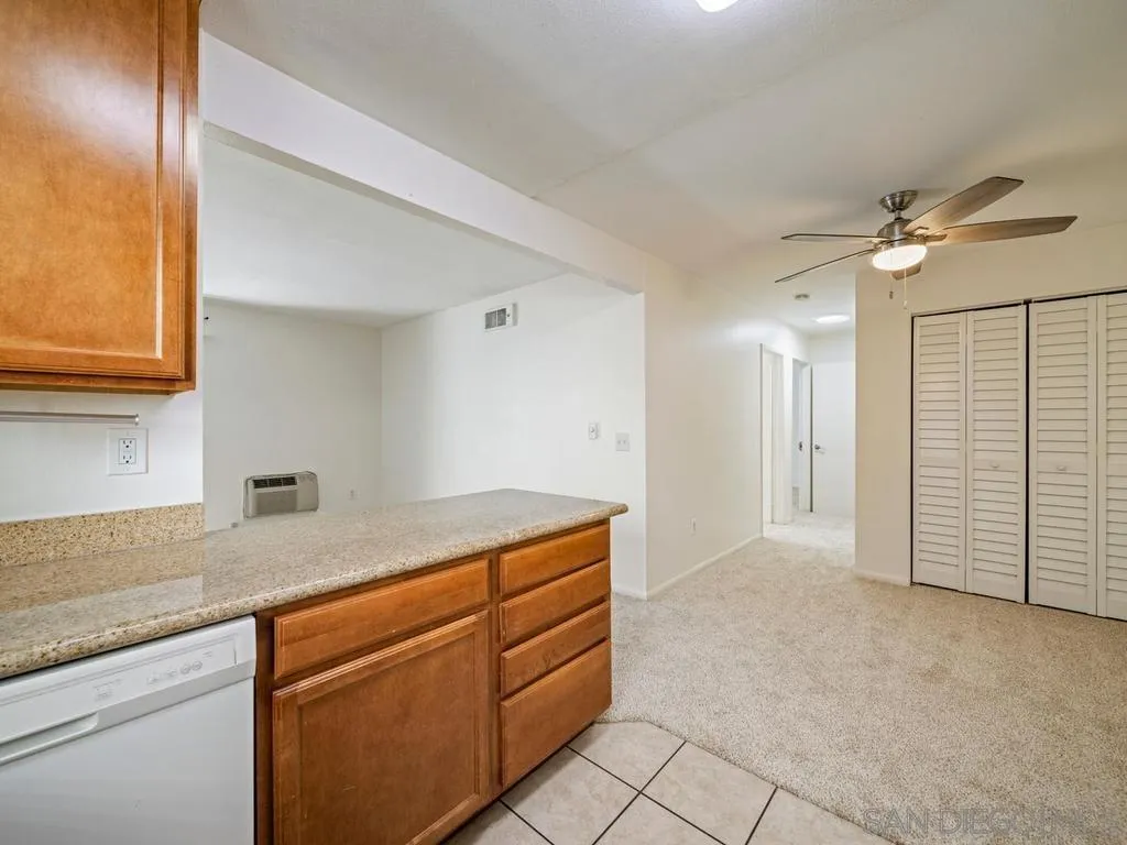 Photo #8: 260020419 Listing: Photo #8