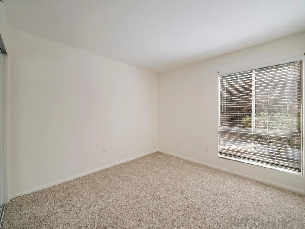 Photo #10: 260020419 Listing: Photo #10