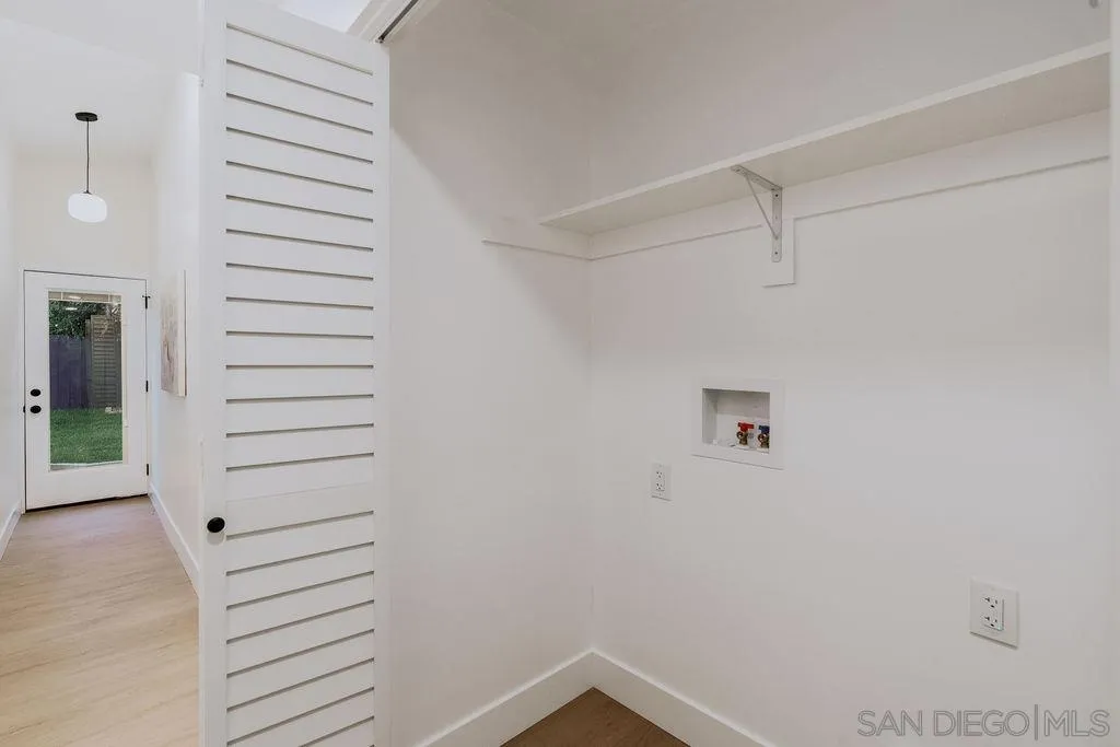 https://cdn.realtyfeed.com/cdn/127/260020422/2f8cb6ad4c577f02b4468fb8f2638132.webp