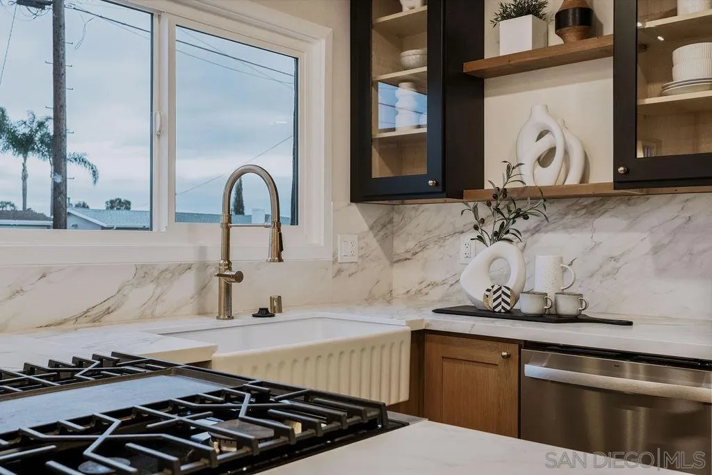 https://cdn.realtyfeed.com/cdn/127/260020422/6feec9645d058f1182dfa1a85b95e983.webp