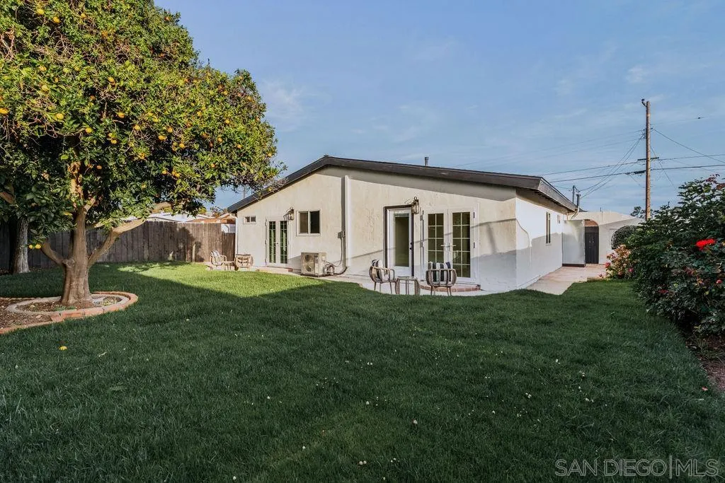 https://cdn.realtyfeed.com/cdn/127/260020422/783835fd1d414b52e832c723e0d16f33.webp