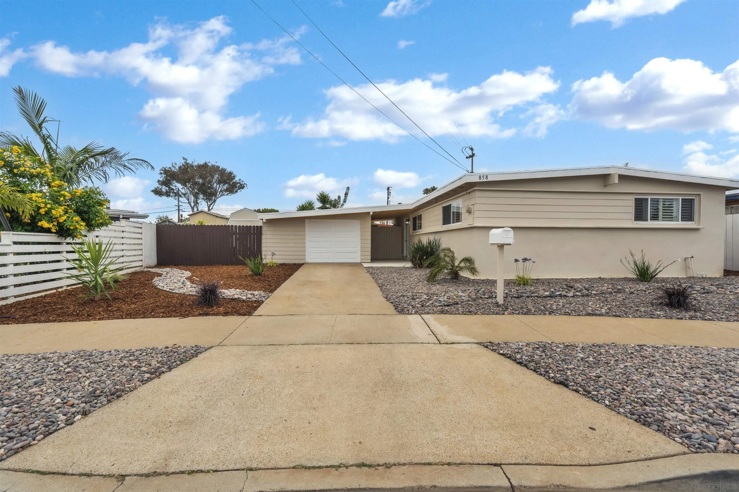 858 Hickory, Imperial Beach, CA 91932 - Photo 2 of 28, Imperial Beach, CA