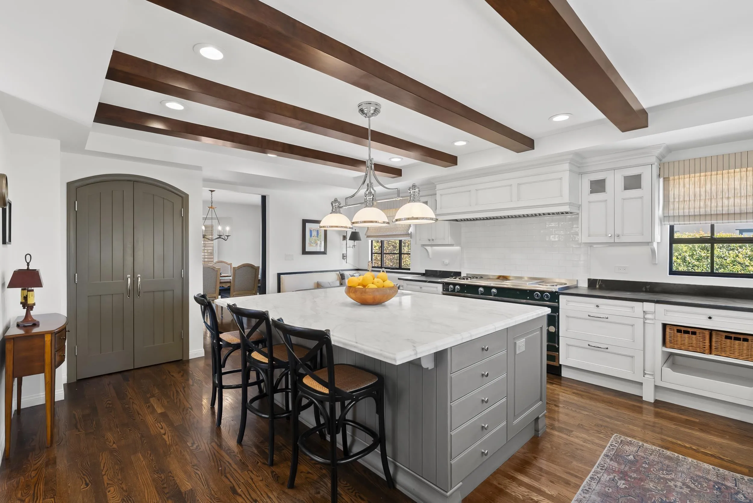 https://cdn.realtyfeed.com/cdn/127/260020429/8bd0d4cac8bcdfbecc5d35759839b8d0.webp