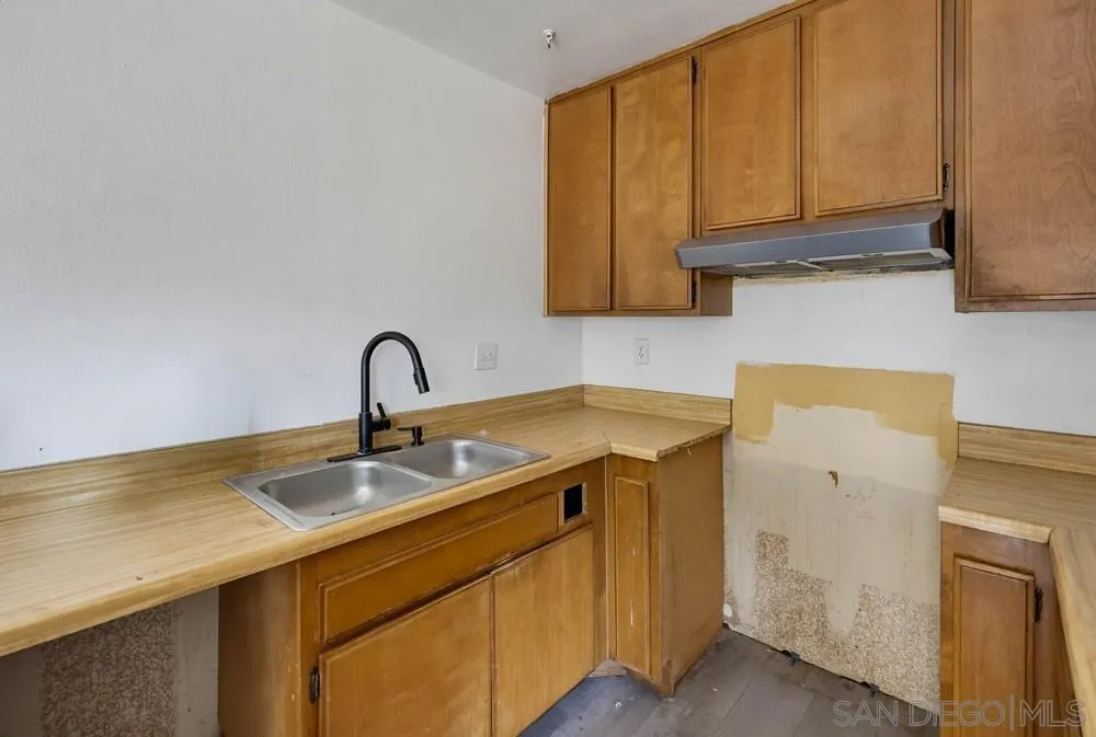 Photo #13: 260020431 Listing: Photo #13