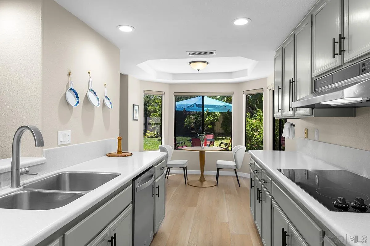 https://cdn.realtyfeed.com/cdn/127/260020433/3f8d07c22207aa611a2ccbb346db5596.webp